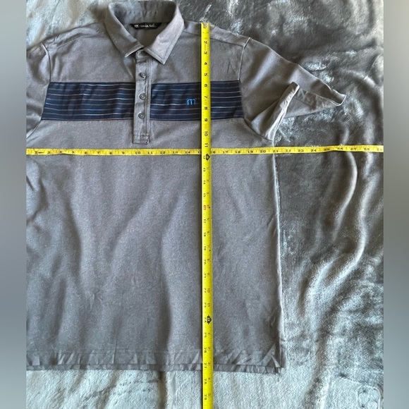 Travis Mathew Golf Polo Shirt Mens M Gray Lightweight Casual Stretch EUC - Picture 4 of 11